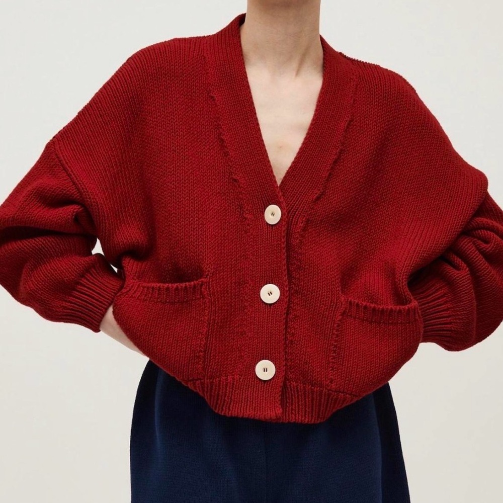 Babaa Deep Red Oversized V-Neck Button Cardigan